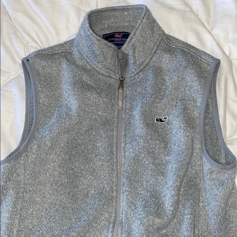 NEW Vineyard Vines Sweater Vest Whale